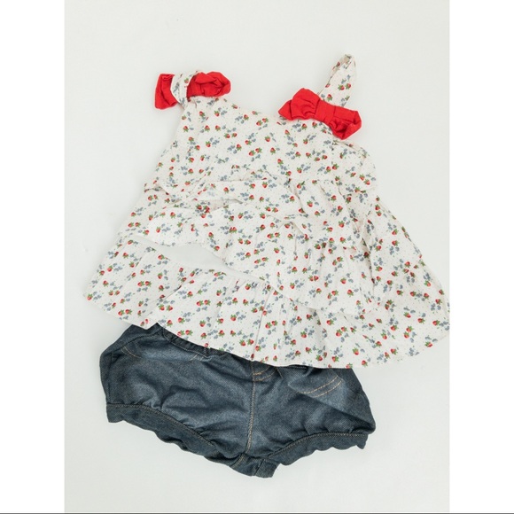 Maggie & Zoe Baby top and shorts size 3-6 months - Picture 1 of 1